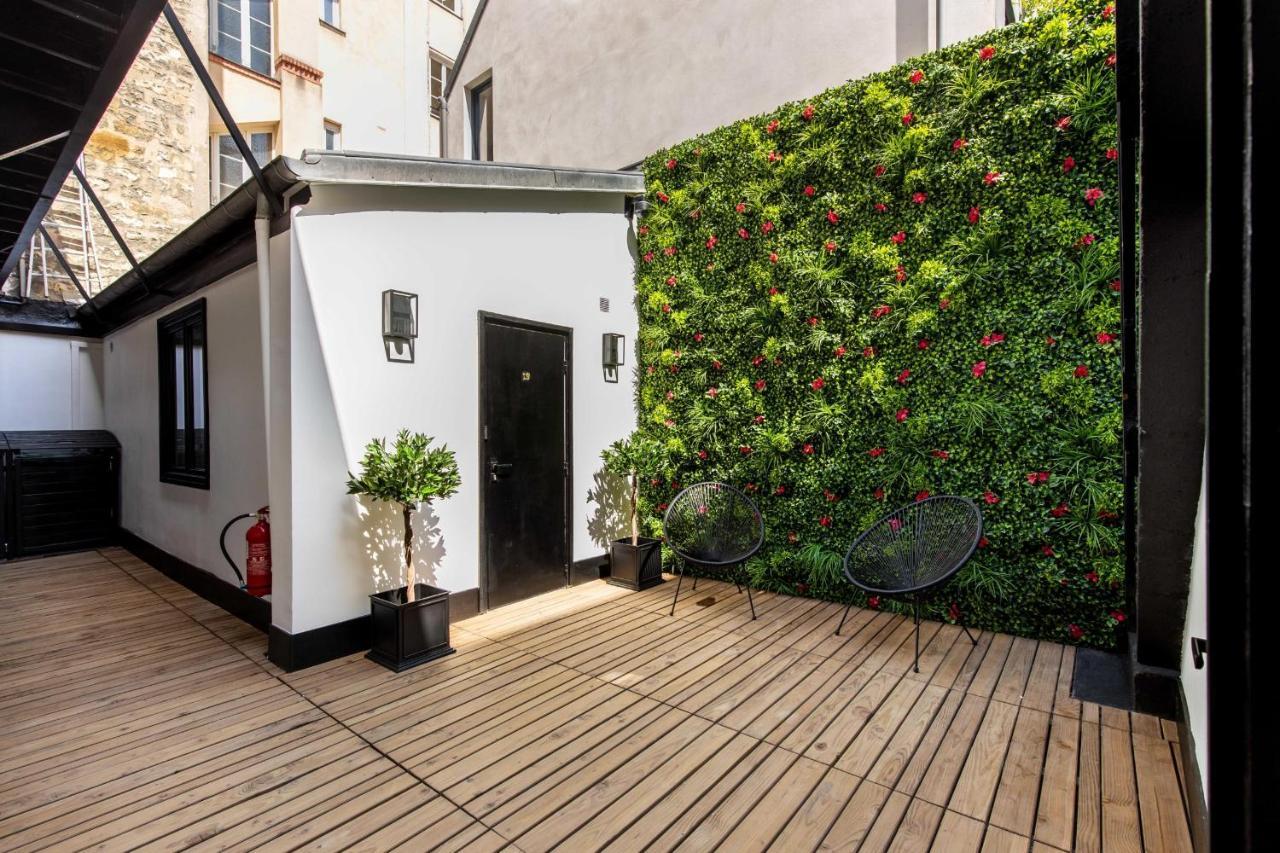 Cosy Bedroom - Tour Eiffel Champs De Mars 5A Παρίσι Εξωτερικό φωτογραφία
